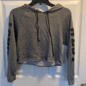 Cropped hoodie